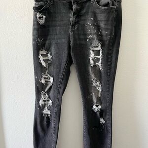 Judy Blue Black Distressed Skinny Jeans with Paint-Splash Detail